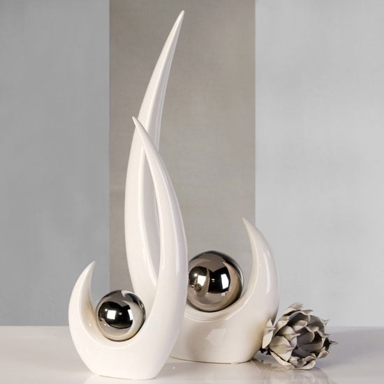 Photo of Move small sculpture in white ceramic with silver ball