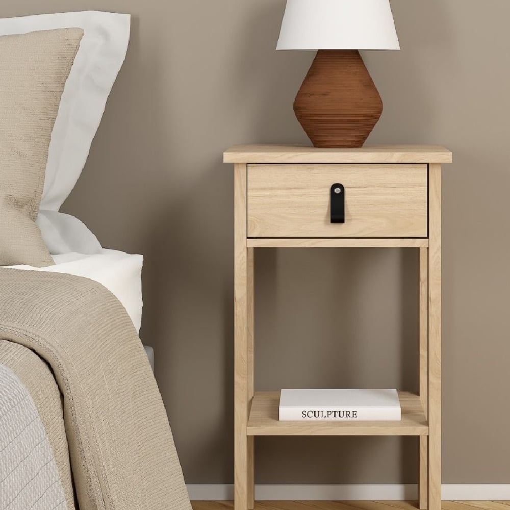 bellevue wooden bedside cabinet with 1 drawer in oak