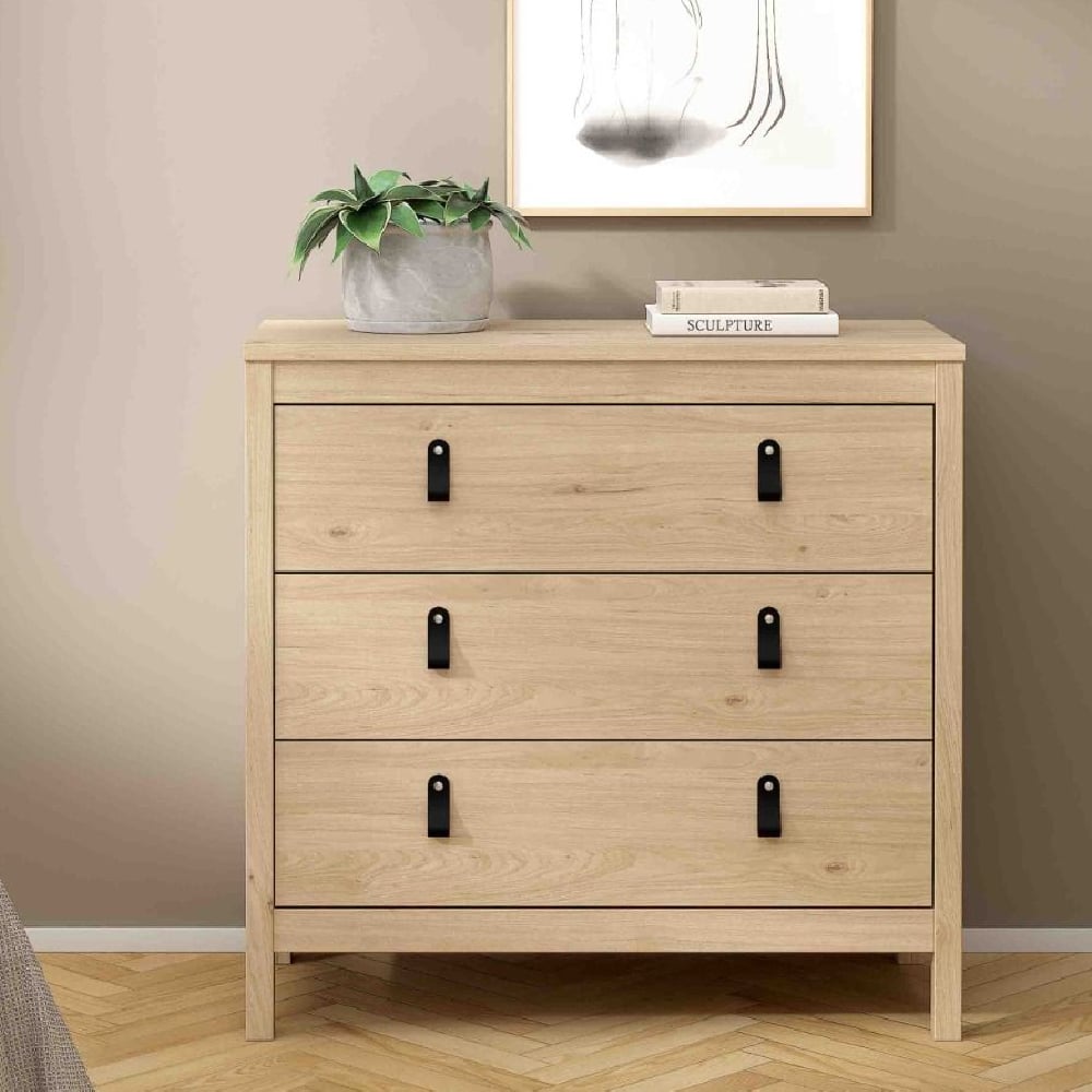 bellevue wooden chest of 3 drawers in oak