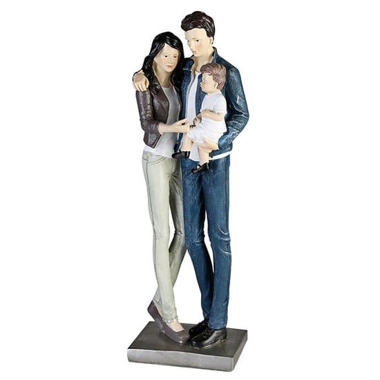 Photo of Couple with son poly design sculpture in white and silver