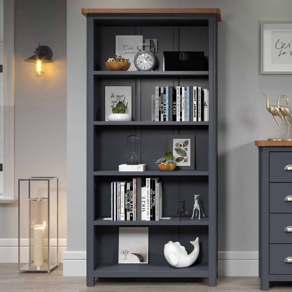 Read more about Delavan wooden bookcase with 5 shelves in oak and black