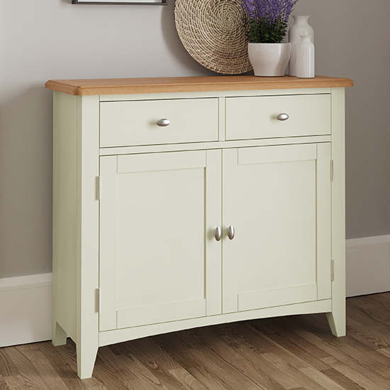 Product photograph of Gilford Wooden 2 Doors 2 Drawers Sideboard In White from Furniture in Fashion