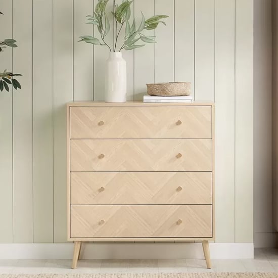 helena wooden chest of 4 drawers in oak