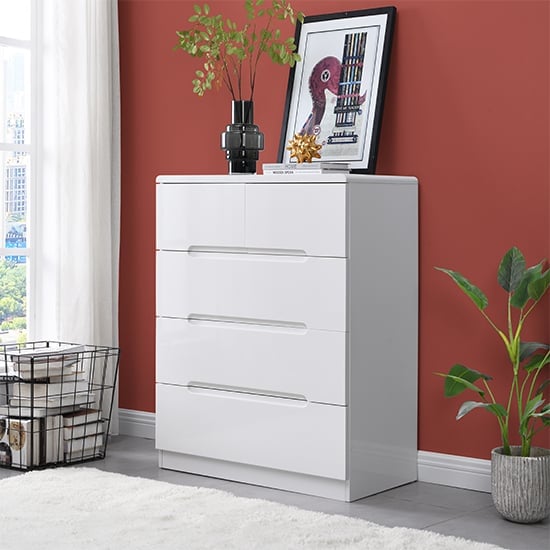 Photo of Manhattan high gloss chest of 5 drawers in white