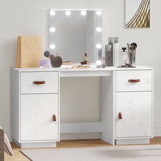 Read more about Quella pinewood dressing table in white with led lights
