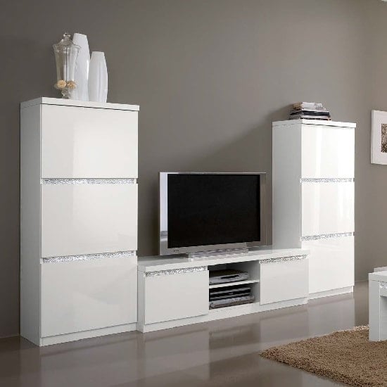 Photo of Regal living set 1 in white with gloss lacquer cromo details