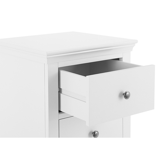 Skokie Narrow Wooden Chest Of 5 Drawers In Classic White | FiF