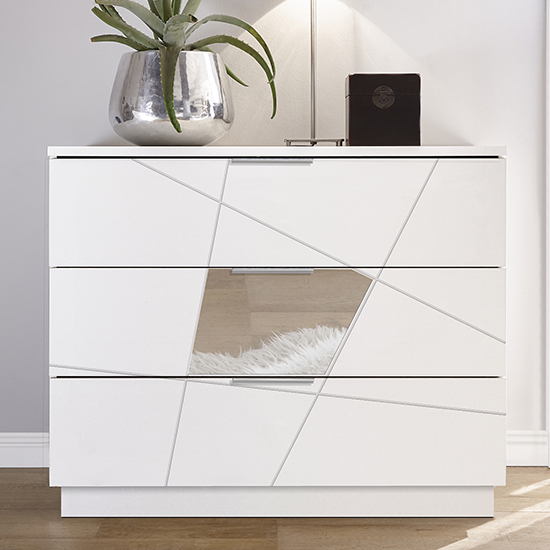 Product photograph of Viro High Gloss Chest Of 3 Drawers In White from Furniture in Fashion